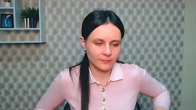 ValeriaHeart  online show from 03/08/25, 02:08