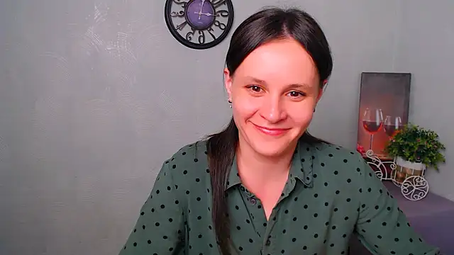 ValeriaHeart  online show from 02/27/25, 07:04