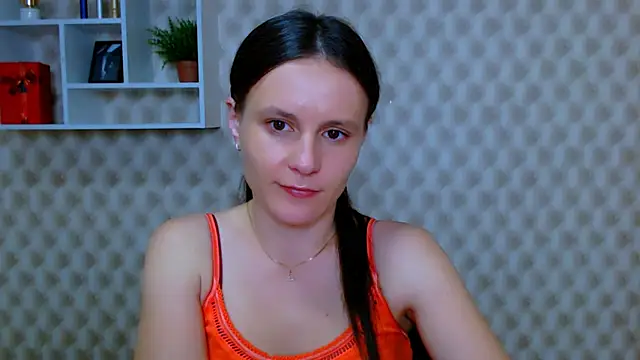 Snapshot of ValeriaHeart_ chatting on 02/03/26, 02:44 ValeriaHeart online show from 02/03/26, 02:44