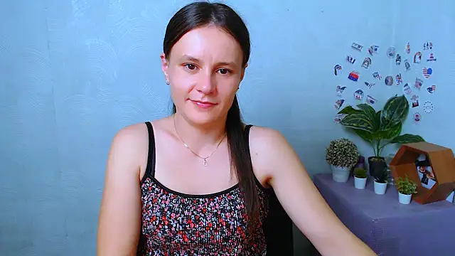 ValeriaHeart  online show from 12/18/25, 08:23