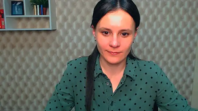 ValeriaHeart  online show from 03/09/25, 04:11