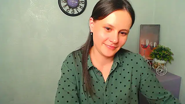 ValeriaHeart  online show from 02/21/25, 12:38