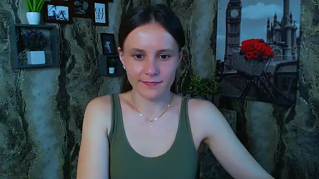 ValeriaHeart  online show from 03/06/26, 02:56