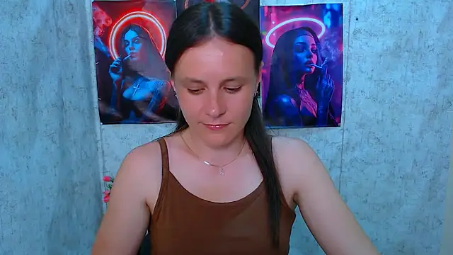 Snapshot of ValeriaHeart_ chatting on 05/20/26, 01:41 ValeriaHeart online show from 05/20/26, 01:41