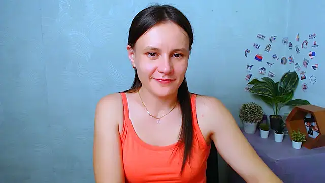 ValeriaHeart  online show from 12/17/25, 05:40