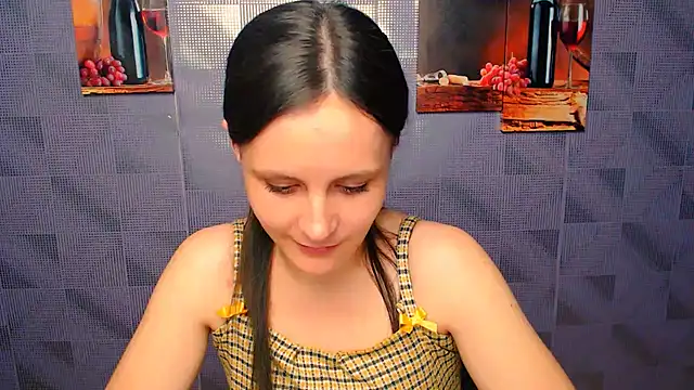 ValeriaHeart  online show from 02/13/25, 05:33