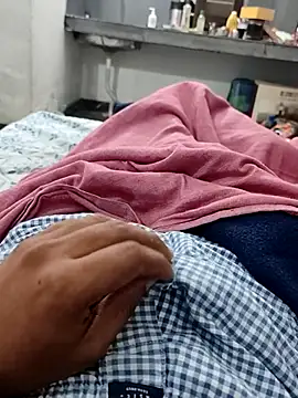 Hot funky boy online show from 11/04/25, 05:50