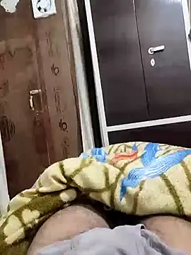 Hot funky boy online show from 02/09/25, 04:07