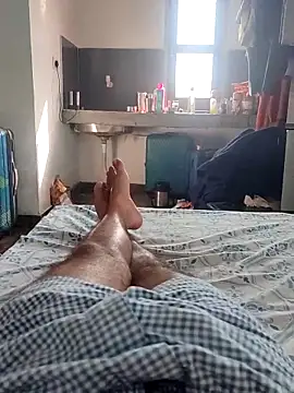 Hot funky boy online show from 03/04/26, 10:01