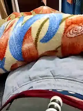 Hot funky boy online show from 02/06/25, 08:34