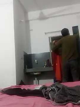 Snapshot of Hot_funky_boy chatting on 01/10/26, 01:06 Hot funky boy online show from 01/10/26, 01:06