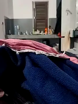 Snapshot of Hot_funky_boy chatting on 01/12/26, 06:36 Hot funky boy online show from 01/12/26, 06:36