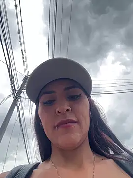 Sofiadelacruz online show from 06/03/26, 07:40