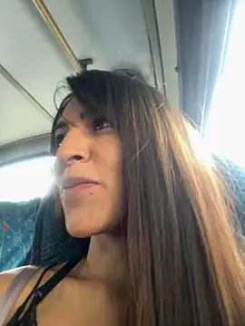 Sofiadelacruz online show from 03/01/25, 03:05