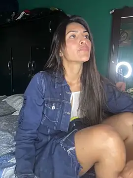 Sofiadelacruz online show from 09/25/25, 05:41