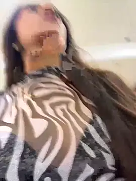 Sofiadelacruz online show from 04/10/26, 07:10