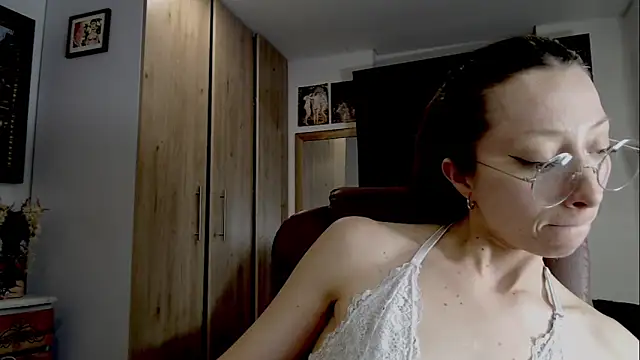 Carlin Diaz online show from 11/30/25, 10:10