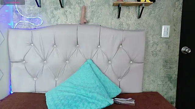 Rachel new20 online show from 04/01/26, 08:39