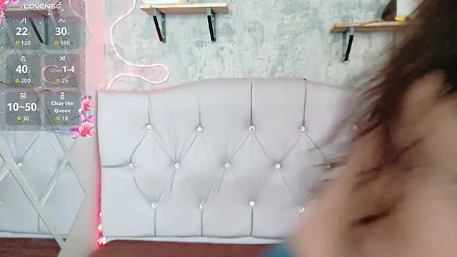 Rachel new20 online show from 04/13/26, 08:46