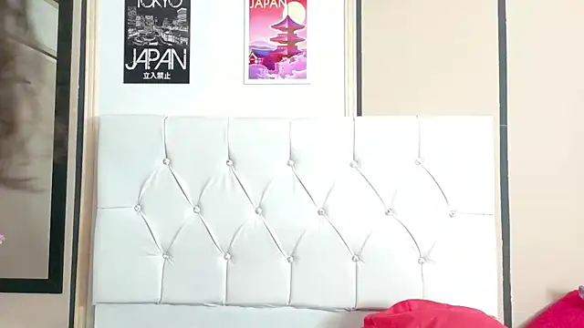 Rachel new20 online show from 11/04/25, 08:34