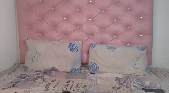 NikkyDangerr online show from 03/10/25, 04:07