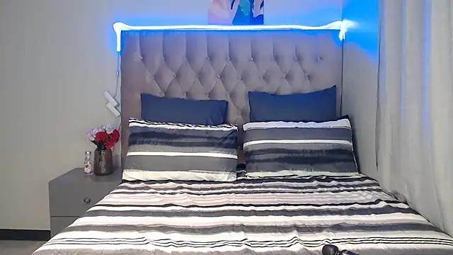 NikkyDangerr online show from 09/17/25, 09:17