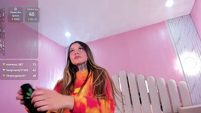 Snapshot of AmbarVoss chatting on 02/26/25, 02:19 AmbarVoss online show from 02/26/25, 02:19