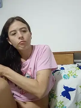 Snapshot of Nathaly-777 chatting on 07/18/26, 09:23 Nathaly-777 online show from 07/18/26, 09:23
