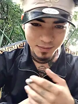 LihanJor 23 online show from 10/28/25, 12:48