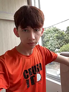 Snapshot of jacob_and_sam chatting on 02/18/26, 06:37 jacob and sam online show from 02/18/26, 06:37