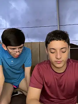 Snapshot of jacob_and_sam chatting on 06/06/26, 10:59 jacob and sam online show from 06/06/26, 10:59