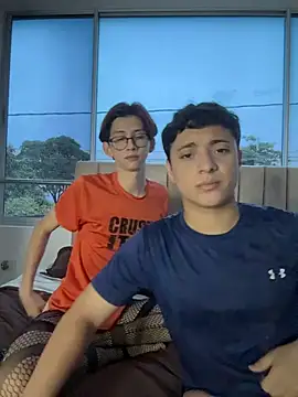 Snapshot of jacob_and_sam chatting on 02/06/26, 11:01 jacob and sam online show from 02/06/26, 11:01