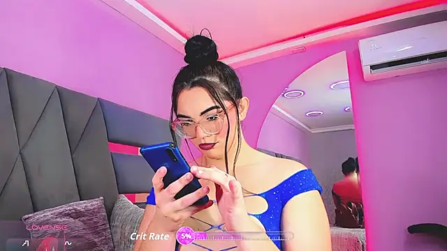 Dalis Hills online show from 11/17/25, 12:31