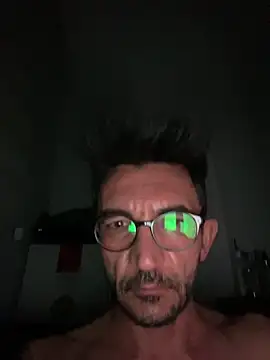 Snapshot of Fatihsinan chatting on 03/02/26, 11:11 Fatihsinan online show from 03/02/26, 11:11