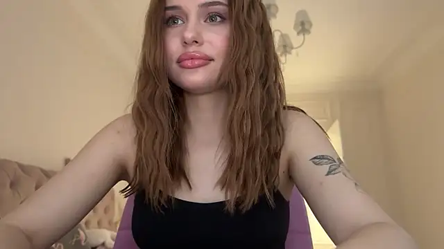 Snapshot of Kisskeyy chatting on 03/03/25, 03:11 Kisskeyy online show from 03/03/25, 03:11