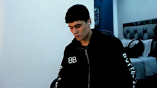 roan birkin online show from 11/24/25, 07:14