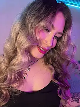 Lally Valencia   online show from 11/06/25, 06:06