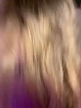 Lally Valencia   online show from 03/21/25, 05:43
