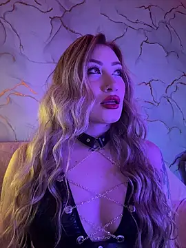 Lally Valencia   online show from 02/28/26, 09:53