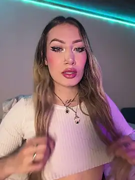 Lally Valencia   online show from 11/09/25, 05:28