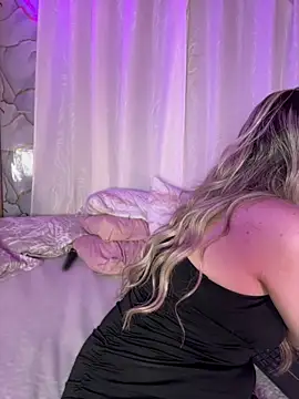 Lally Valencia   online show from 05/16/26, 10:36