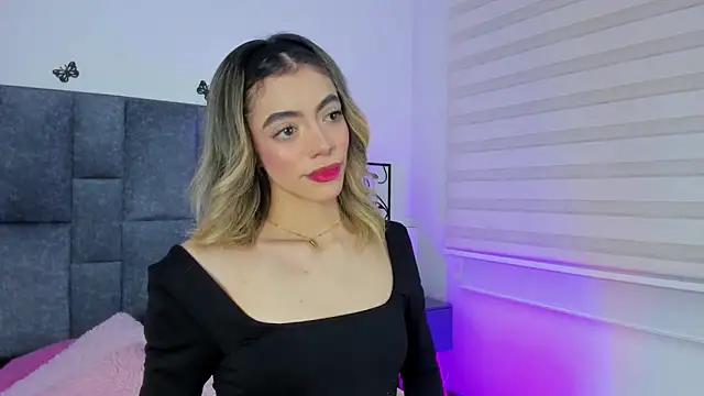 Violetta Ficher online show from 04/01/26, 02:13