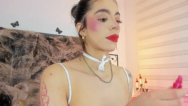 Violetta Ficher online show from 10/27/25, 02:12