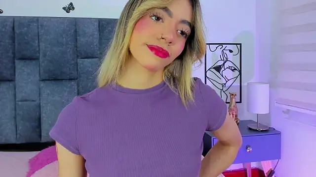 Violetta Ficher online show from 03/05/26, 01:57