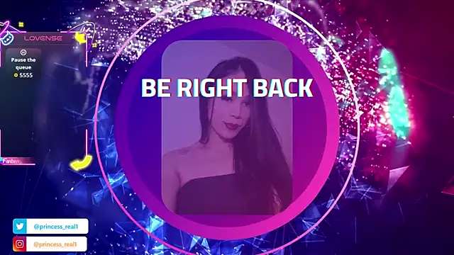 Snapshot of princess0303 chatting on 09/18/25, 04:59 princess0303 online show from 09/18/25, 04:59