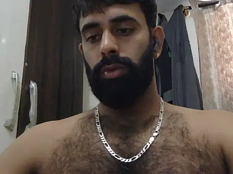 Snapshot of indianhairybull chatting on 07/07/26, 04:37 indianhairybull online show from 07/07/26, 04:37