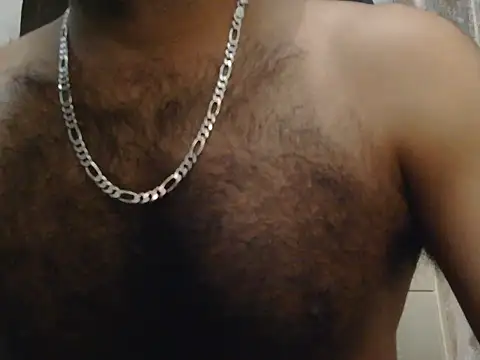 Snapshot of indianhairybull chatting on 07/03/26, 12:28 indianhairybull online show from 07/03/26, 12:28