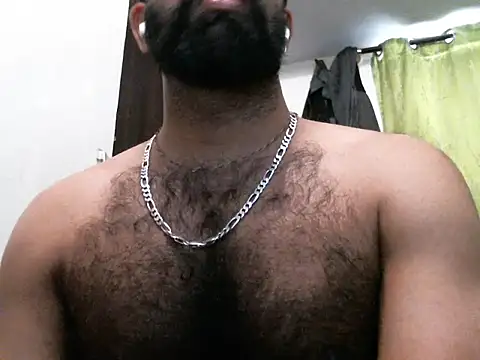 Snapshot of indianhairybull chatting on 09/21/25, 05:01 indianhairybull online show from 09/21/25, 05:01