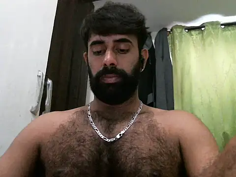Snapshot of indianhairybull chatting on 02/20/25, 04:28 indianhairybull online show from 02/20/25, 04:28