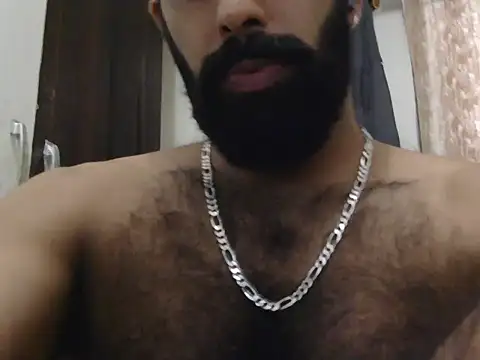 Snapshot of indianhairybull chatting on 06/16/26, 04:45 indianhairybull online show from 06/16/26, 04:45